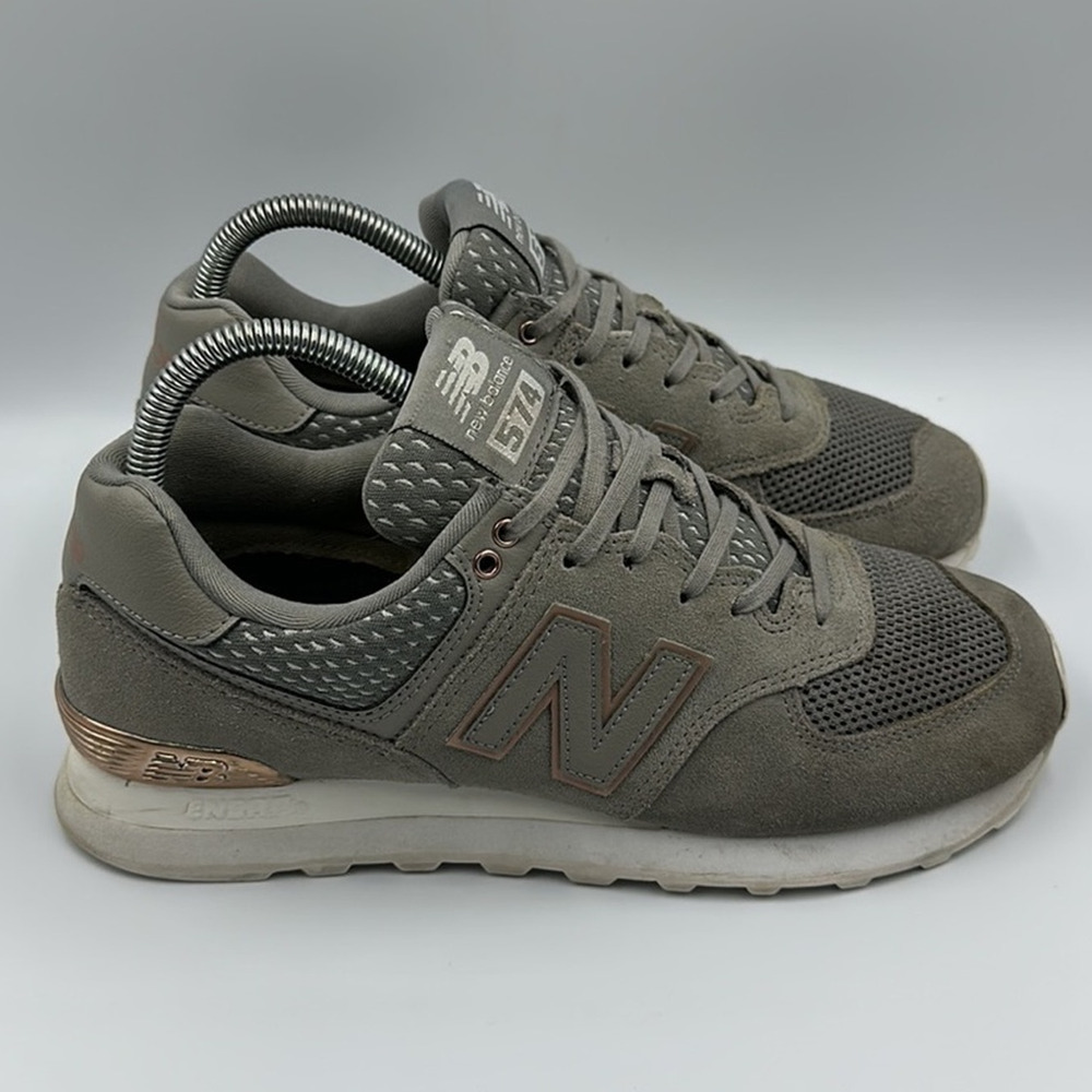 Grey New Balance 574 Shoes Women’s 8.5
